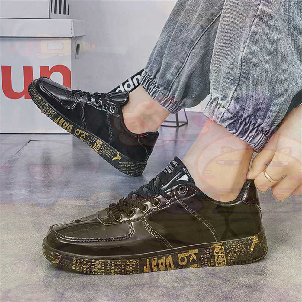 Round Foot Size 45 Sneakers Wh - Luxury Lifestyle Grooming ulasan dan harga